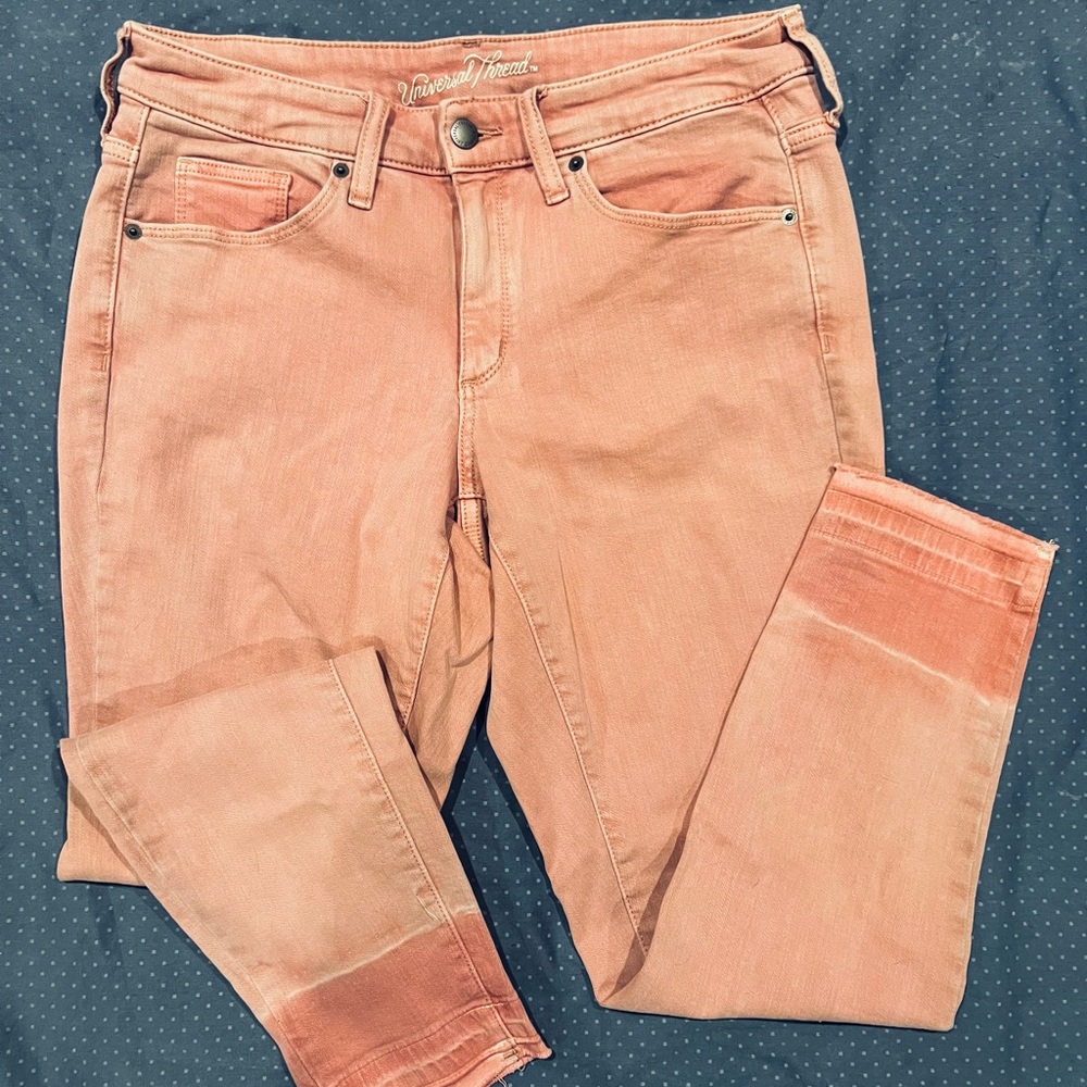 Universal Thread Ankle length jean